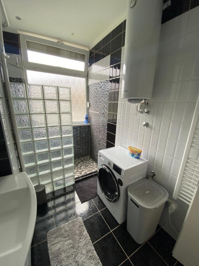 Apartman "Amy Delux" ゼニツァ エクステリア 写真